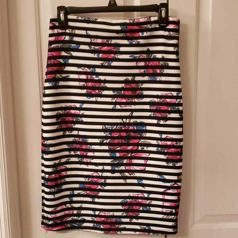 Floral pencil skirt